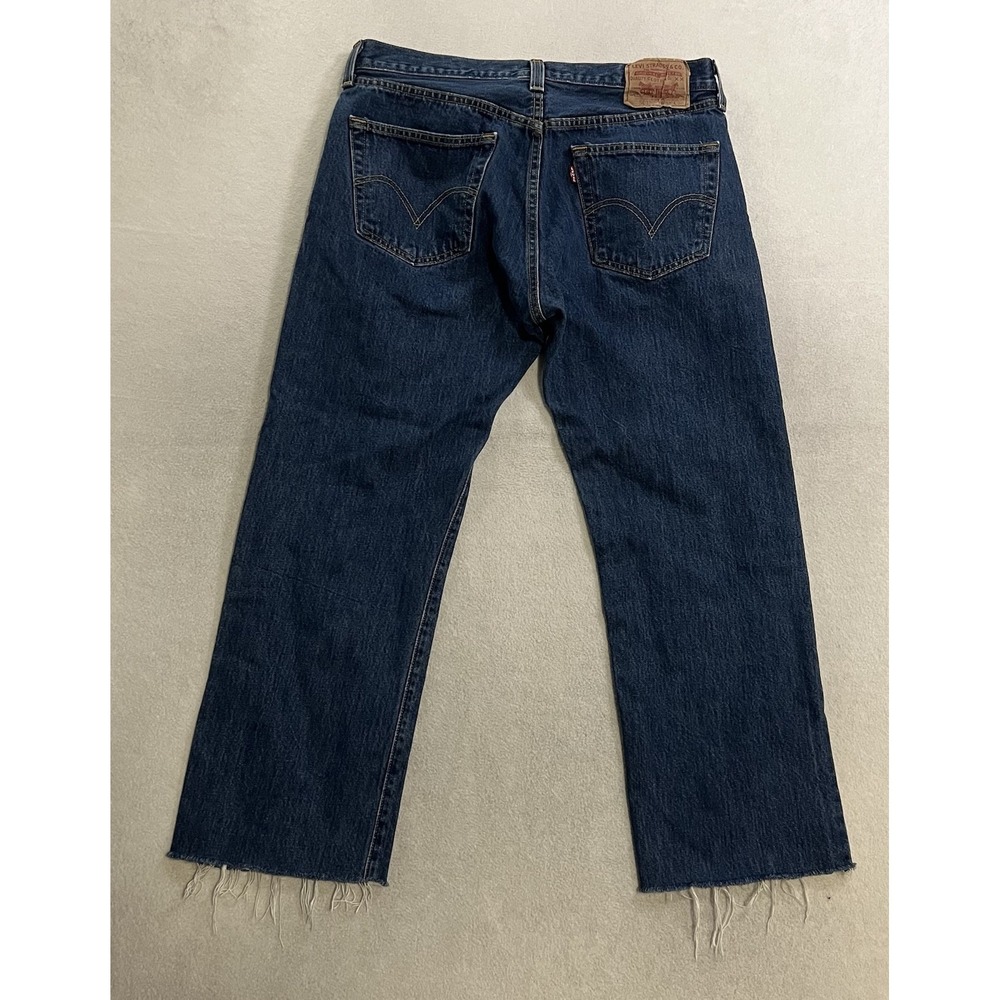 Levi's 501 Jeans Men's Size 34x30 (Fits 34x26) Straight Leg Button Fly Raw Hem